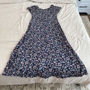 All That‎ Jazz navy blue floral short sleeve midi dress